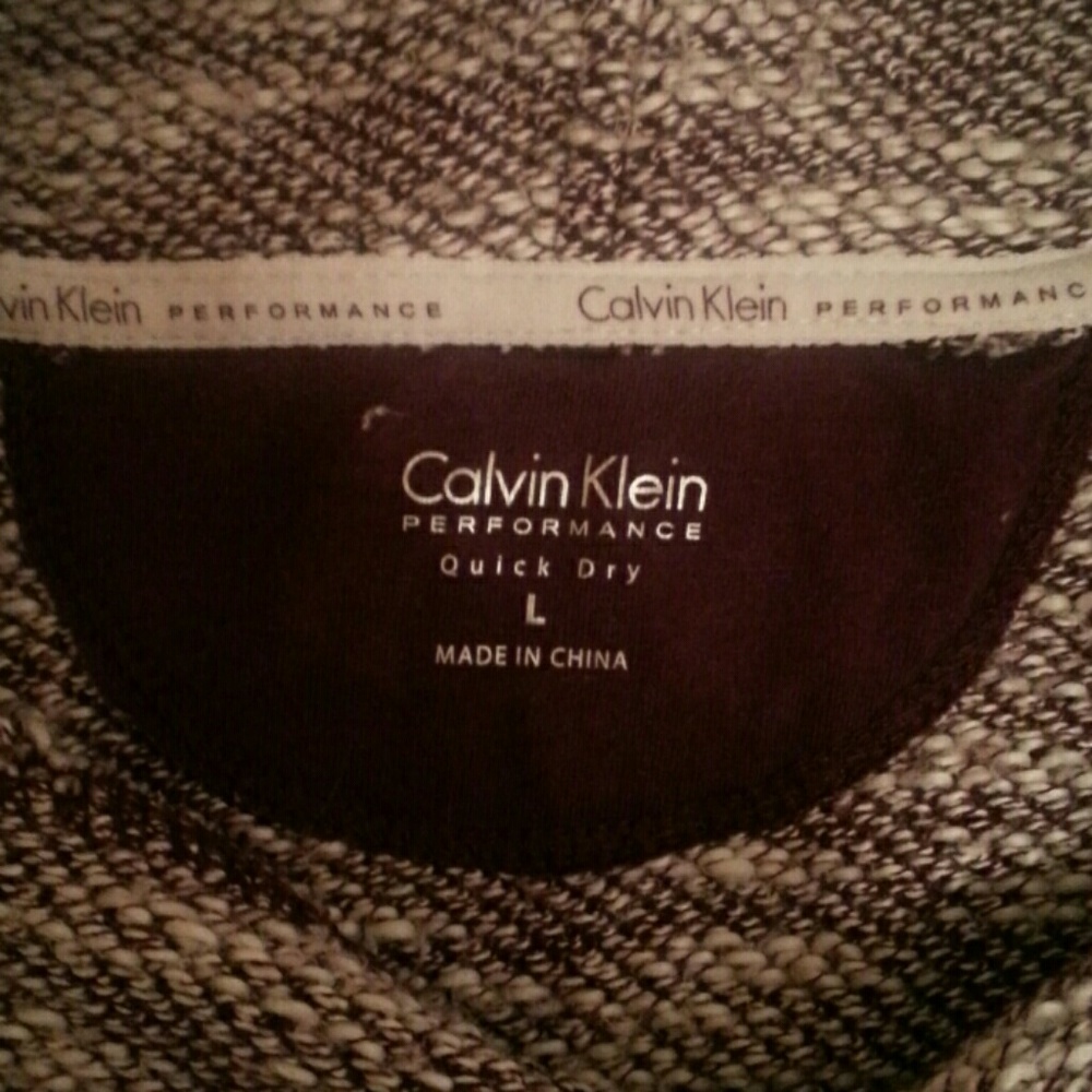 Calvin Klein performance top - Picture 3 of 3